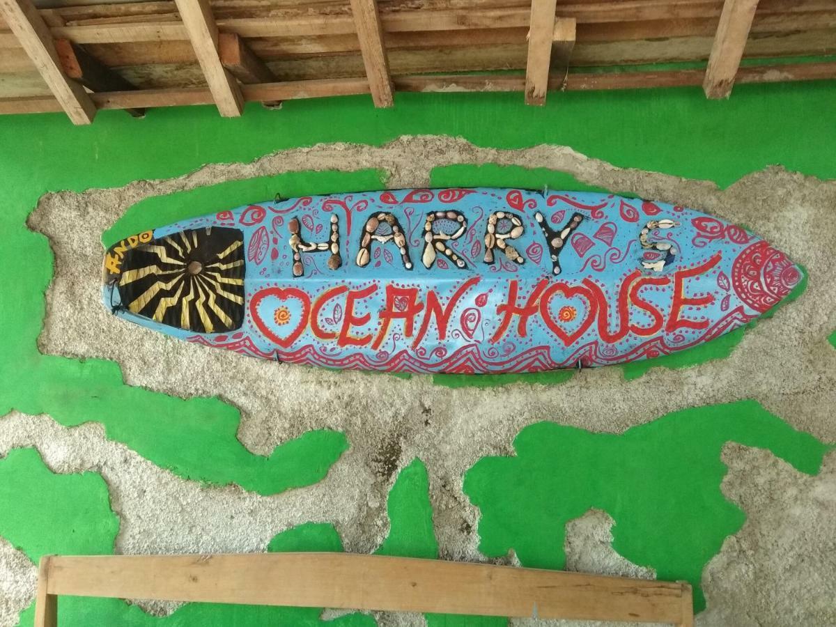 Harry'S Ocean House Watukarung Homestay Kalak Εξωτερικό φωτογραφία